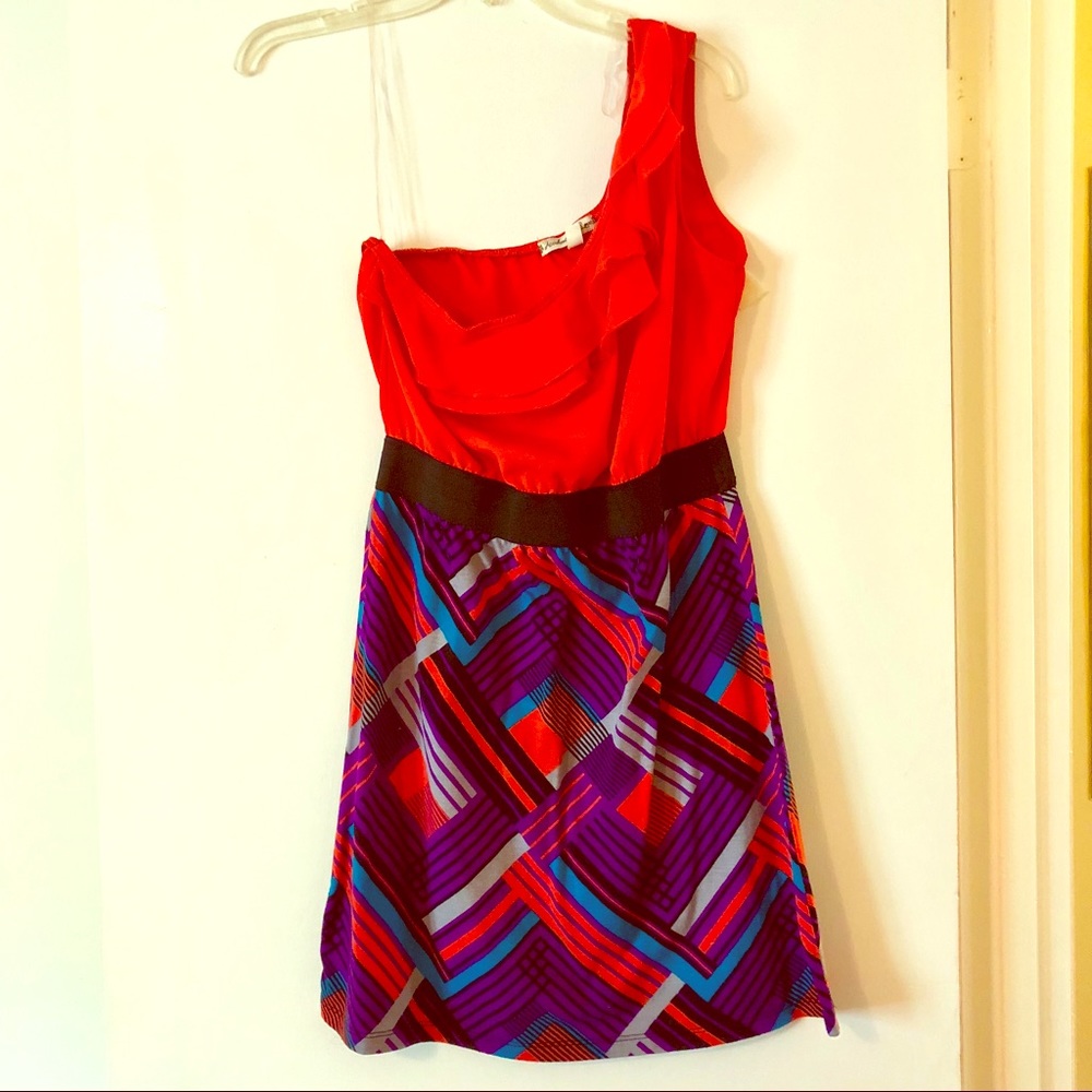 One shoulder dress